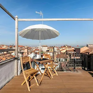 Ihomes Rialto-corte Del Calice-attico Vista Centro Appartement Venise
