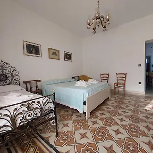 Zarinu Appartement Orgosolo